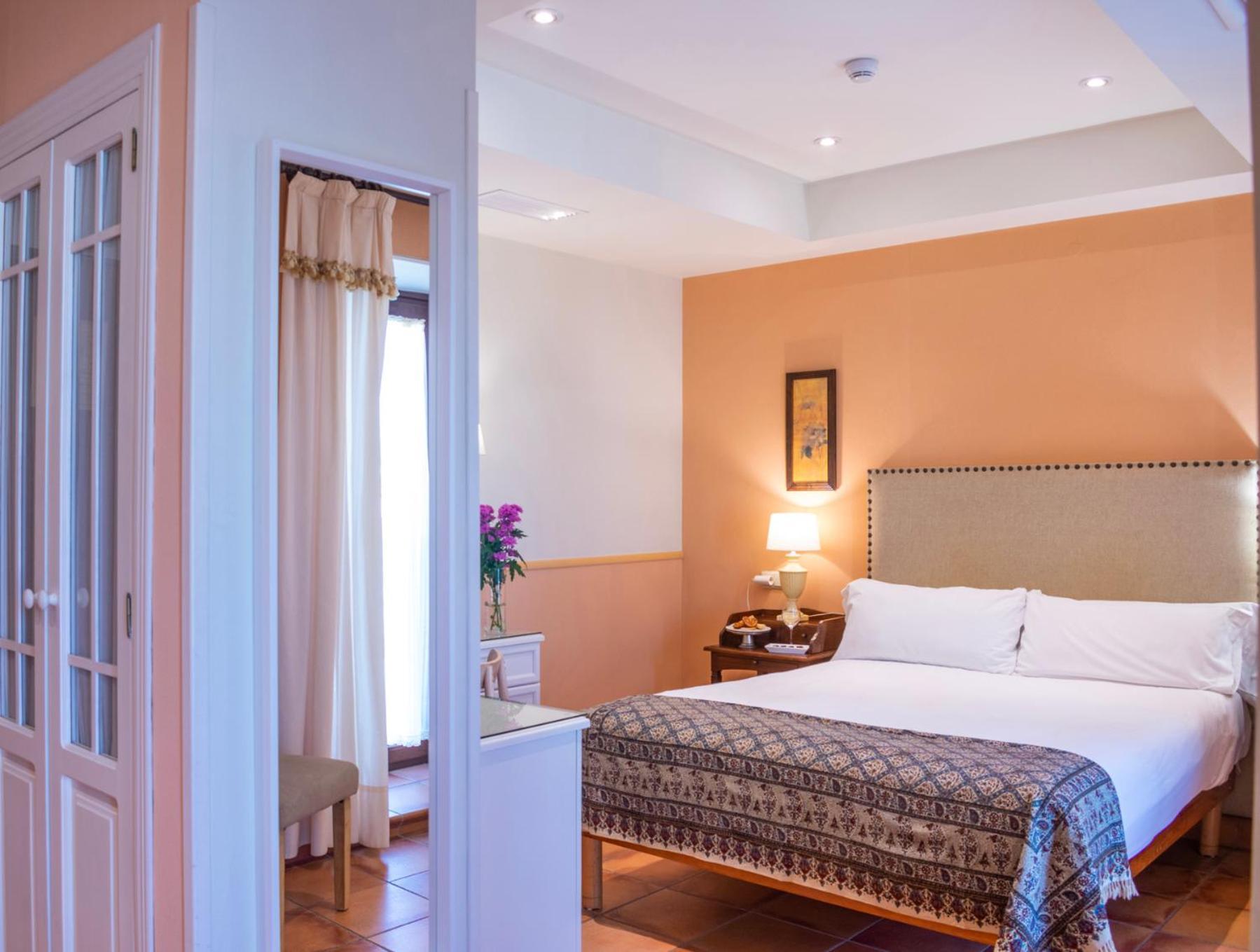 Hotel Veracruz Utrera Bagian luar foto