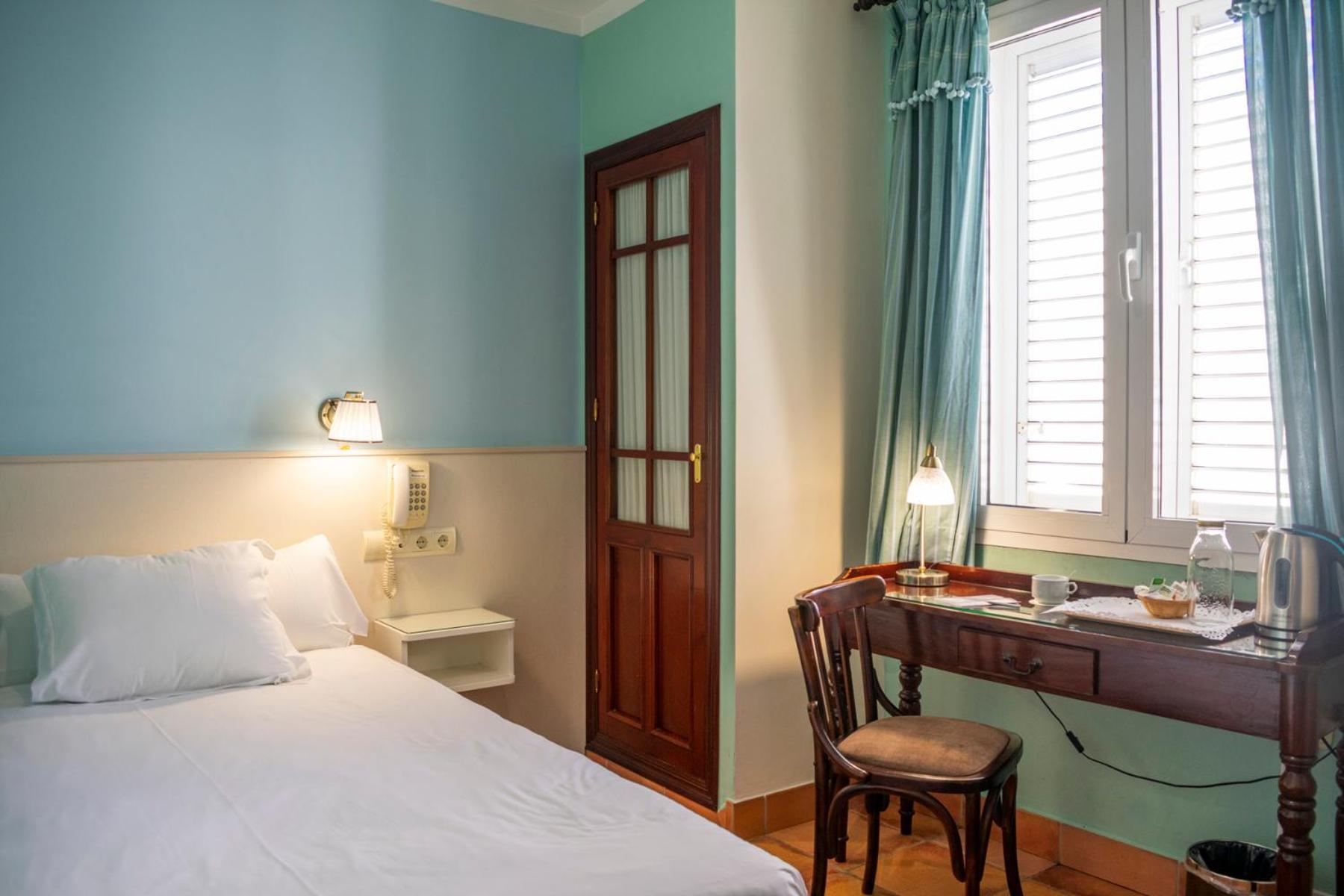 Hotel Veracruz Utrera Bagian luar foto